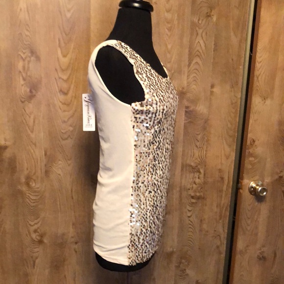 Multicolored Sequin Scoop Neck Tank Top - Picture 5 of 14